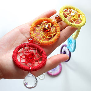 Atrapasueños chakra de cristal con colores a juego